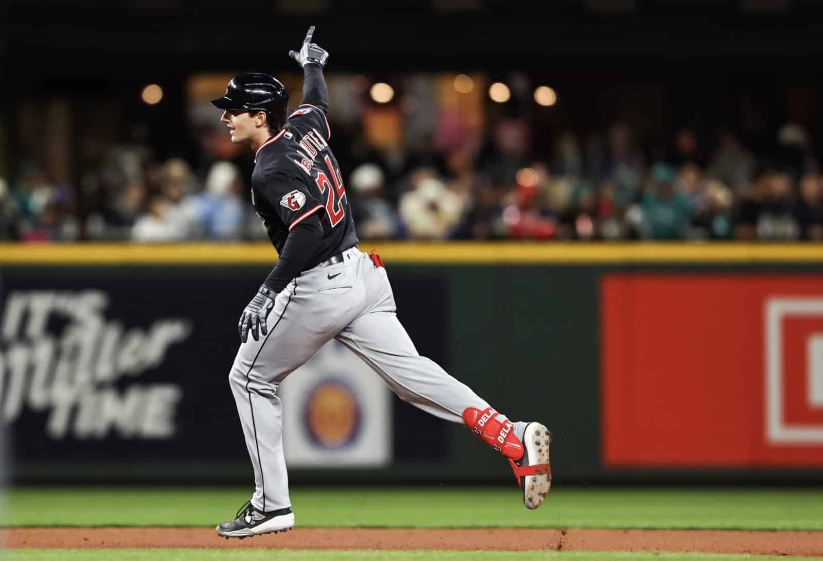 Stephen Vogt Speaks Out About Chase DeLauter’s Historic Start