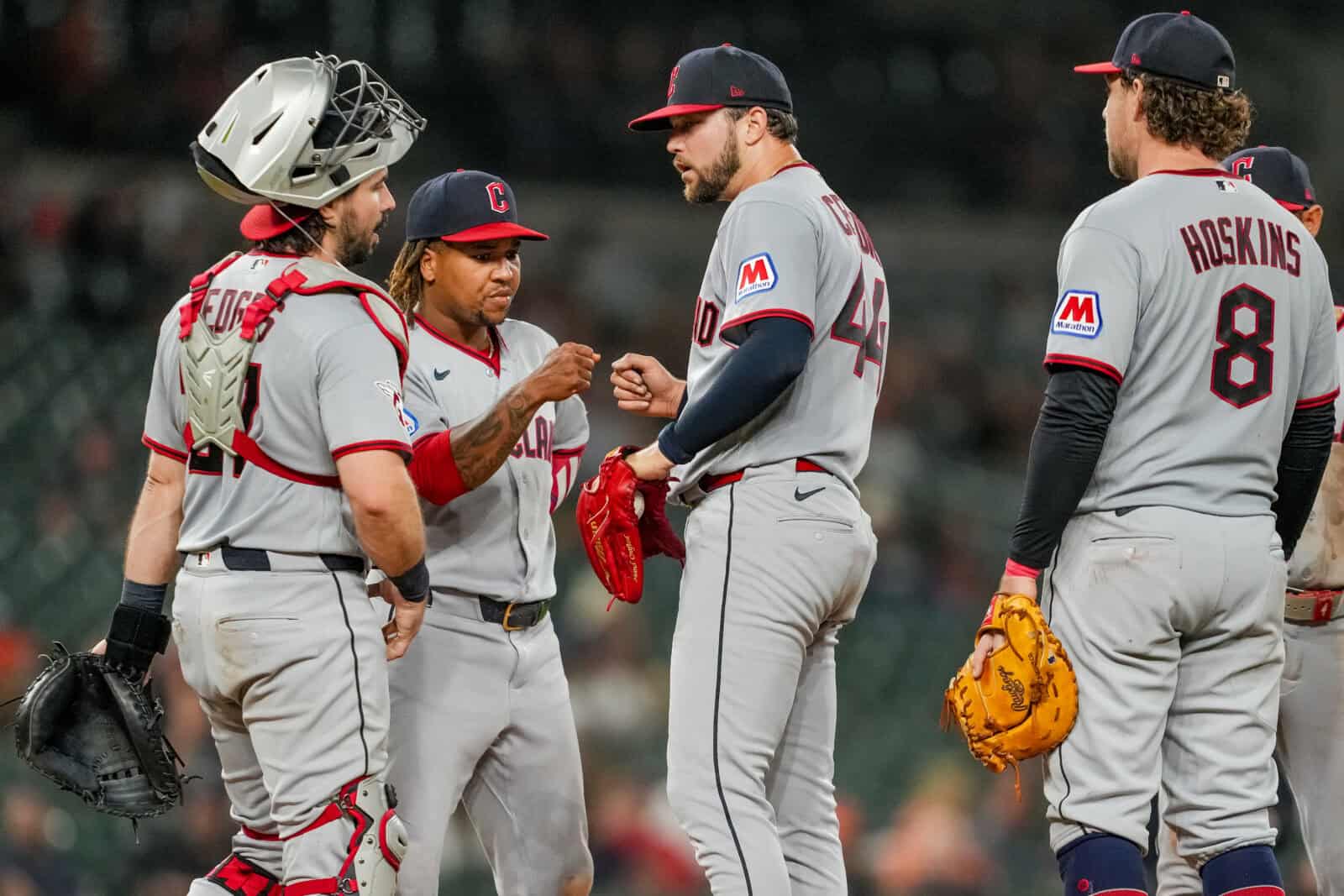 Guardians Roll Past Tigers 8-2 In Series Opener