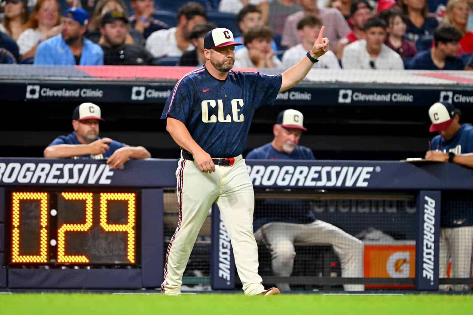 Analyst Names ‘Sneaky Good’ Trade Deadline Pickup For Guardians